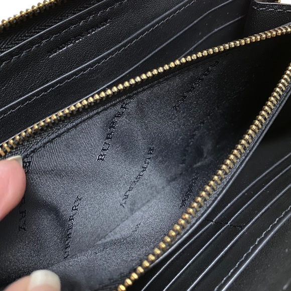 NWOT Burberry Elmore House Check Derby Wallet and Dust Bag - Picture 10 of 14